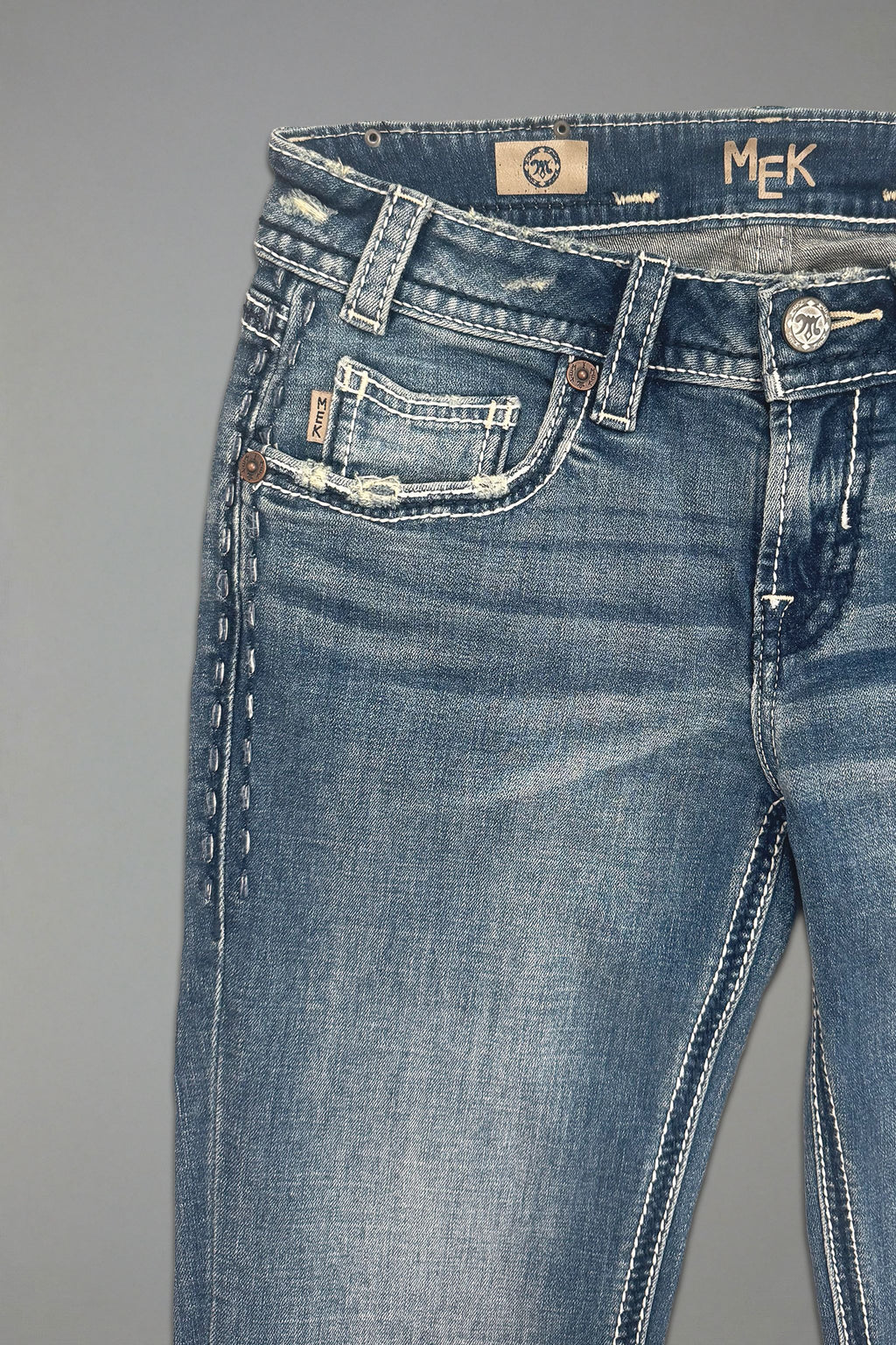 W919-K302R KENDALL 302 LOW-RISE BOOTCUT JEANS