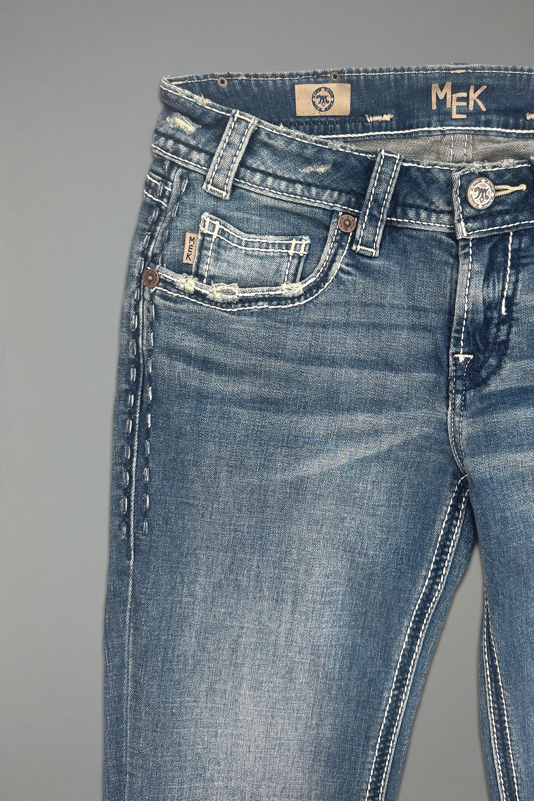 W919-K302R KENDALL 302 LOW-RISE BOOTCUT JEANS